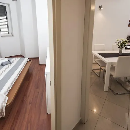 Znjan 3* 스플리트