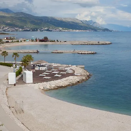 Znjan Beach Guest house Split