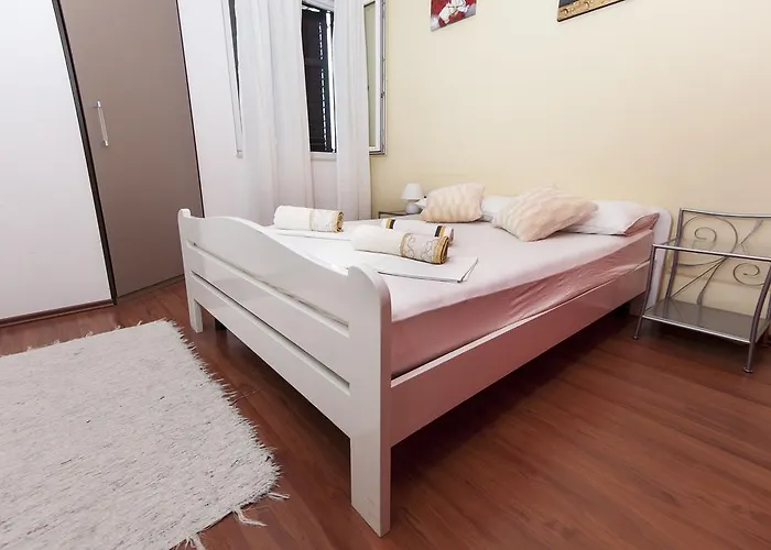 Guest house Znjan Beach Split